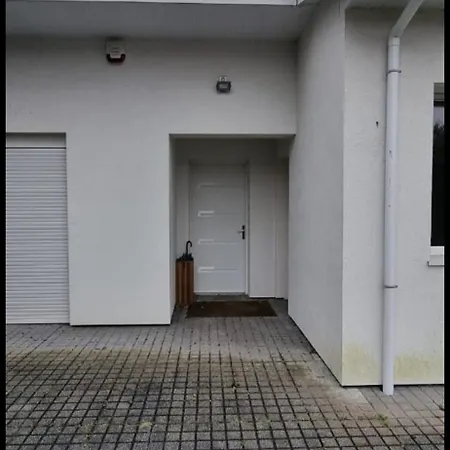 Habitación en casa particular Belle Privée Avec Douche Et Toilette Indépendantes Dans Magnifique